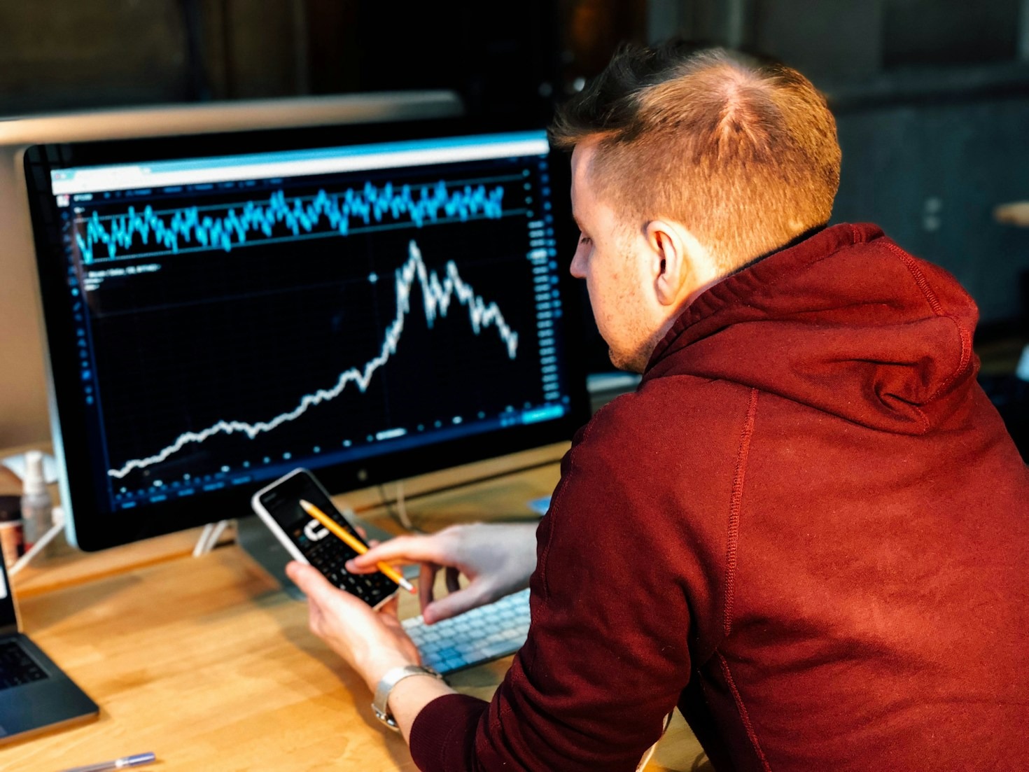 The Role of Central Banks in Currency Fluctuations